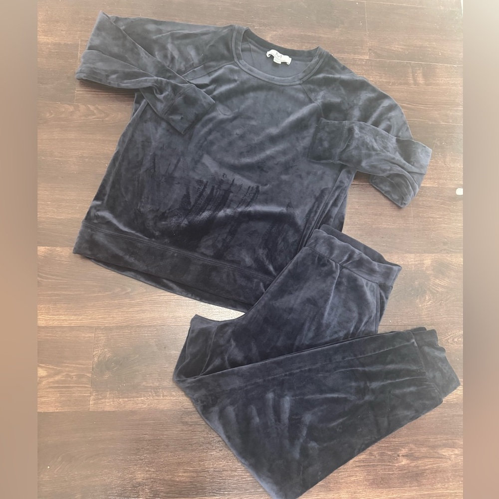 Magaschoni Velvet Sweatshirt and Jogger Set in Navy